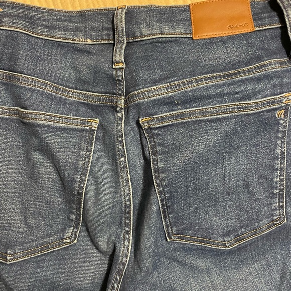 NWT Madewell 10” High Rise Jeans in Bradshaw Wash Size 31 - Picture 3 of 5